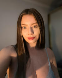 Ruby Rosalia 