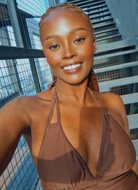 Ella1