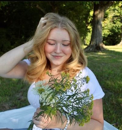 Lydiaa Picture