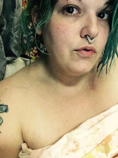 loveyLadyVeronica Picture