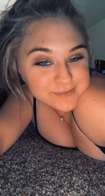 hotcharmer69 Picture