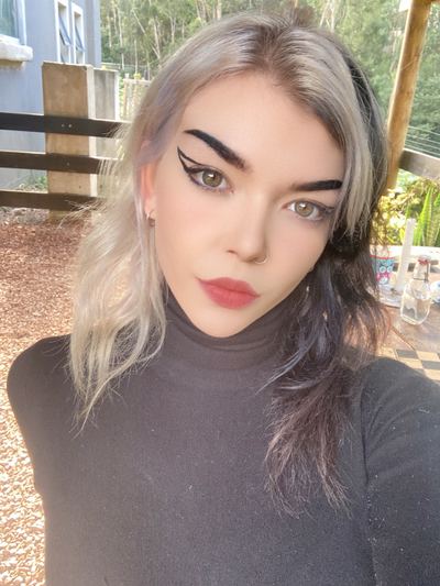 BratBxnny Picture