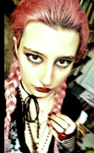 deadlysiren Picture