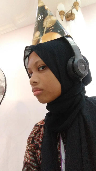 Aini Picture
