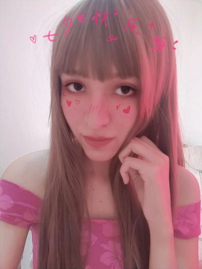 Doll W.  Picture