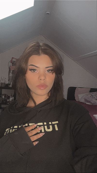 Warmactress Picture