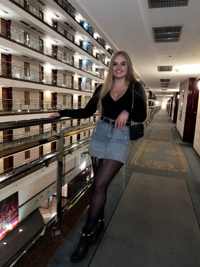 chloelovely Picture