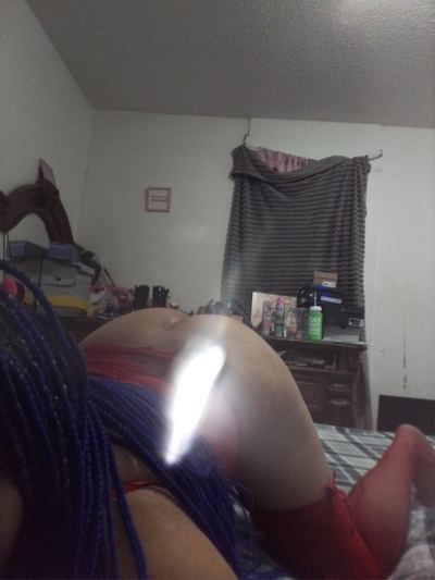 PrettyNPlum  Picture
