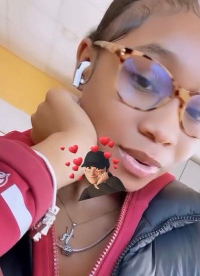 mzznilyee Picture