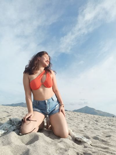 Danaira Picture