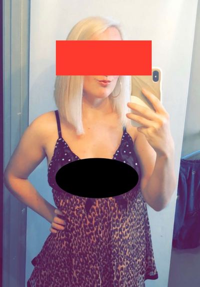 Hotblondeqife Picture
