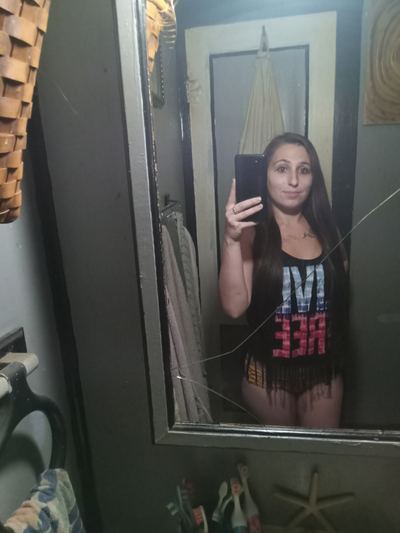 Beccalynne25 Picture