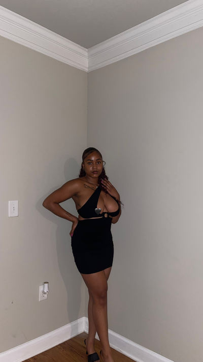 Lovelytara28xx Picture