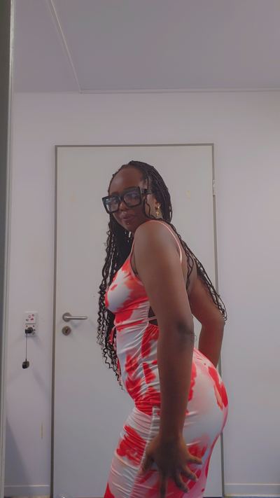 Cindy ebony  Picture