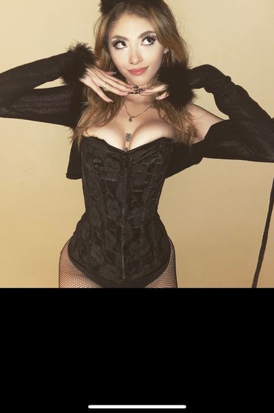 Mady.val Picture