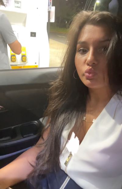 Hilarylovexoxo Picture