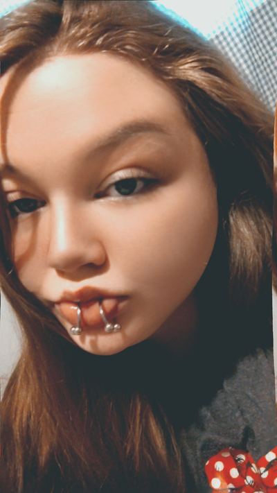 Yourqueen Picture