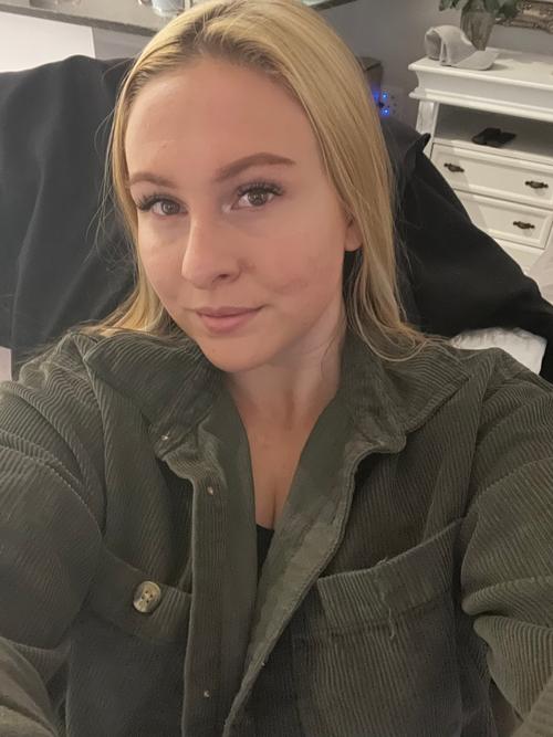 CourtneyH98