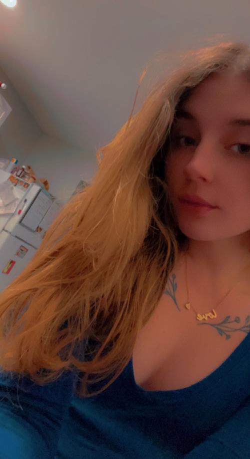 Prettygirl3210_