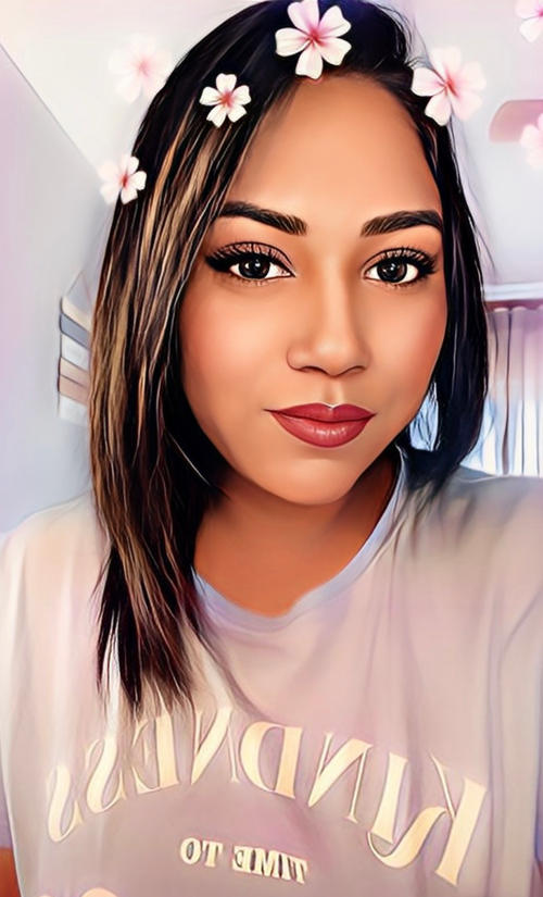 Zuri.Elle
