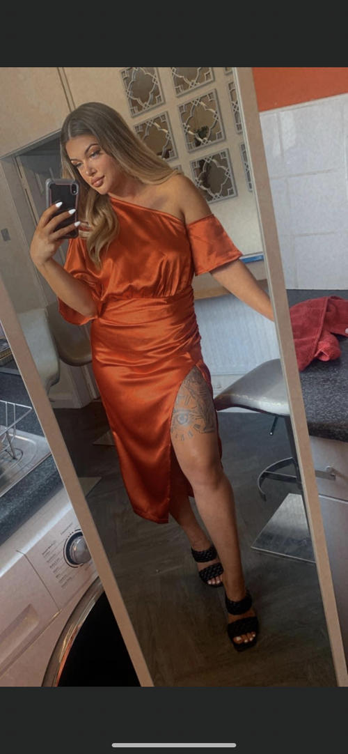 Gina19