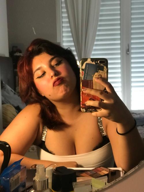 Sweetgirlcarmen