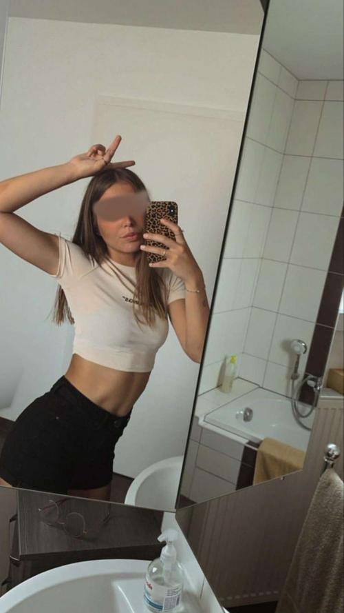 Karine33