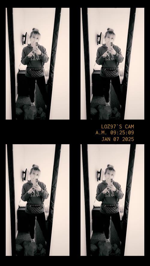 Loz1997.